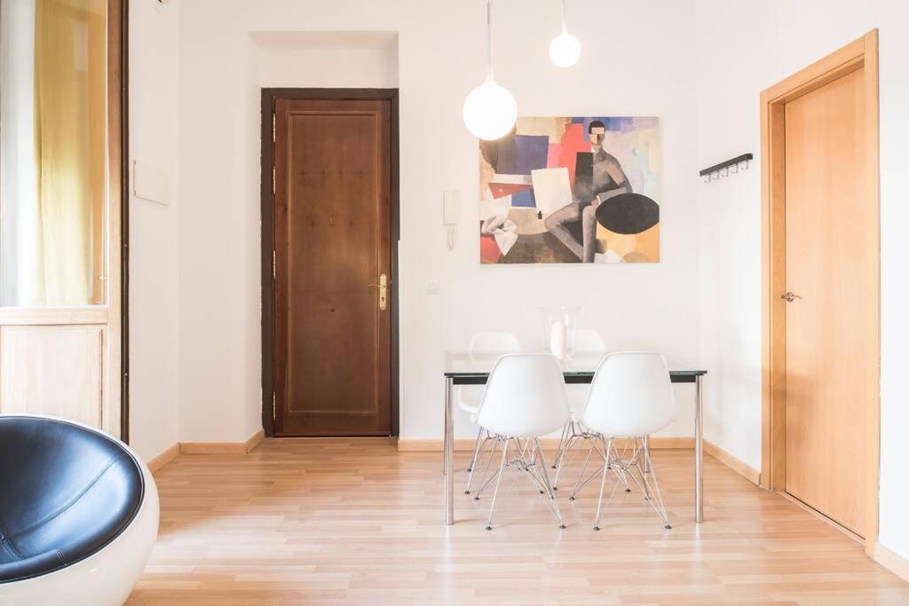 Pop Art, Apartamento Valvanera, Pleno Centro セビリア エクステリア 写真